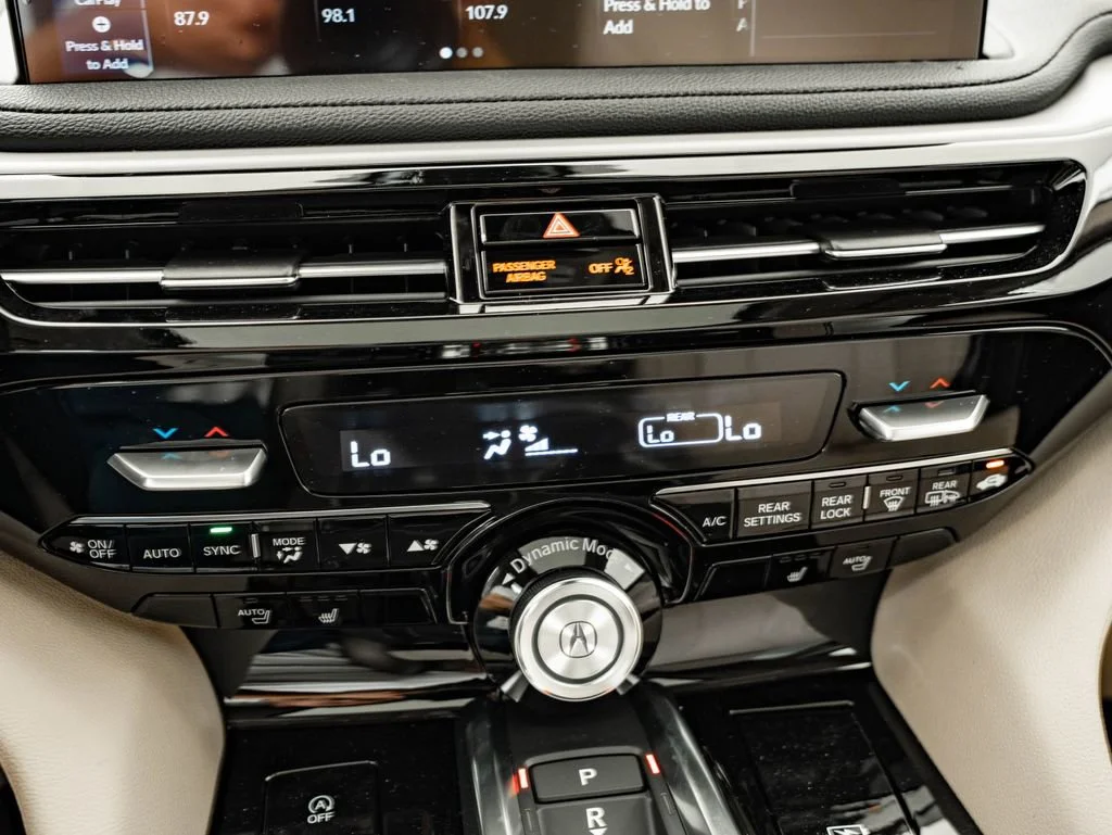 New 2026 Platinum White Pearl Acura SH-AWD image 36