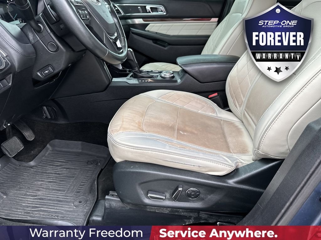 Used 2018 Blue Ford Platinum image 14