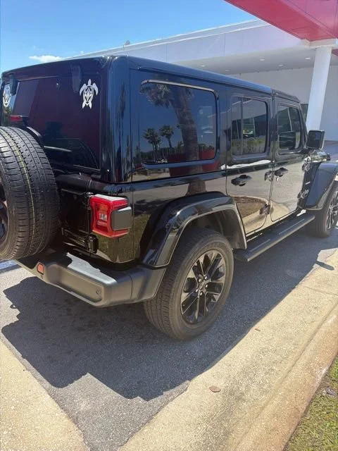 Used 2023 Black Clearcoat Jeep Sahara image 2