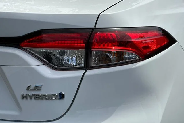 Certified Used 2024 White Toyota LE image 31