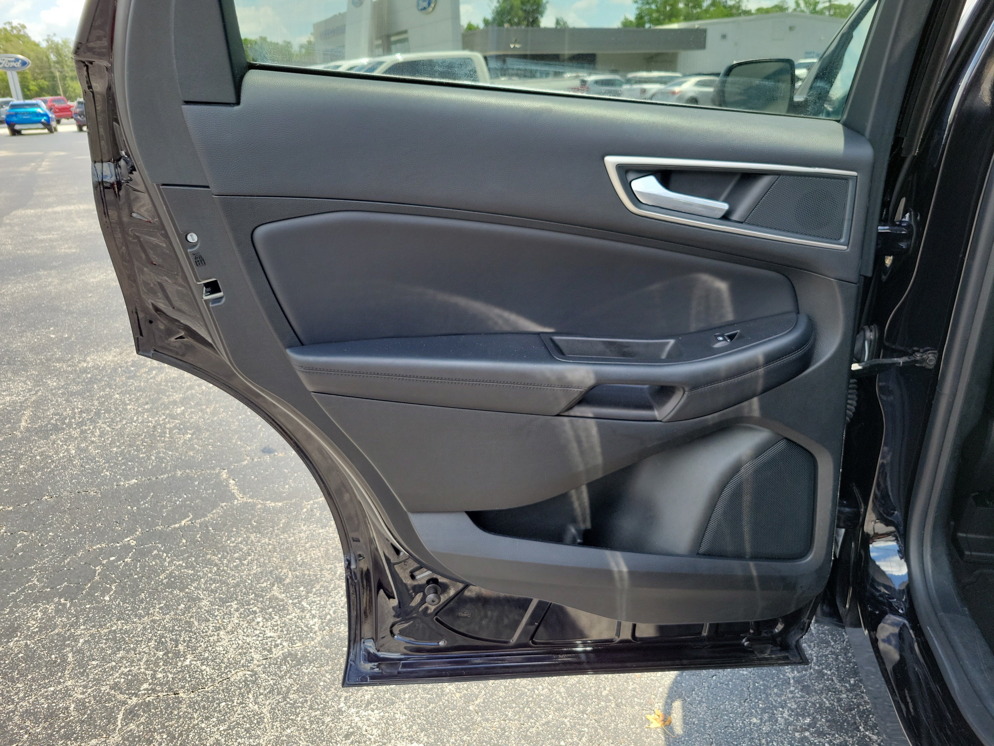 Used 2024 Agate Black Metallic Ford SEL image 20