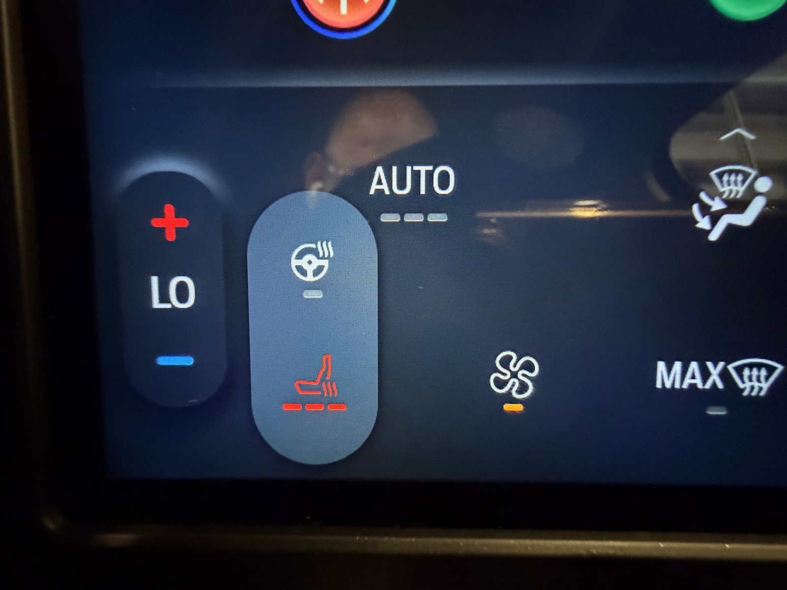 Used 2024 Silver Metallic Ford SEL image 23