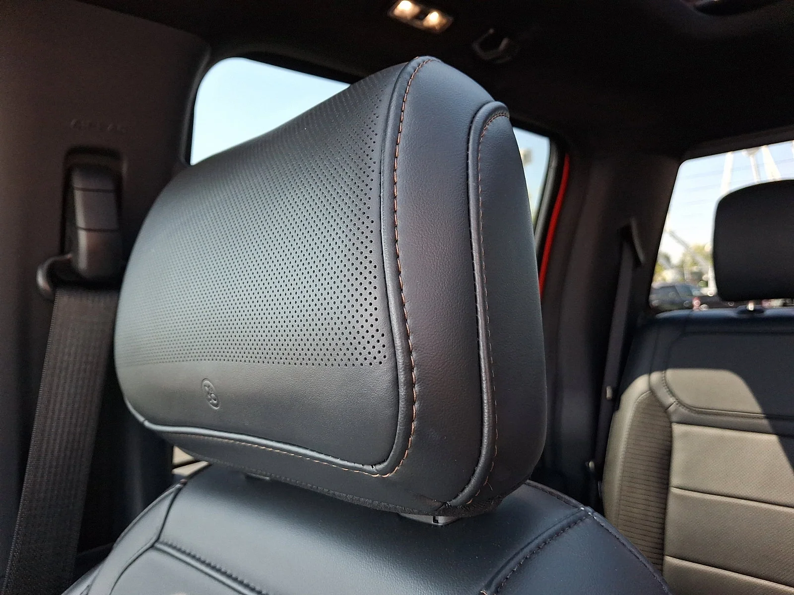 Used 2022 Code Orange Metallic Ford Raptor image 17