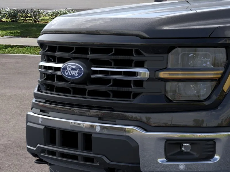 New 2026 Agate Black Metallic Ford XLT image 43