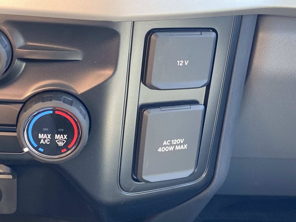 New 2026 Oxford White Ford F-350® XL image 19