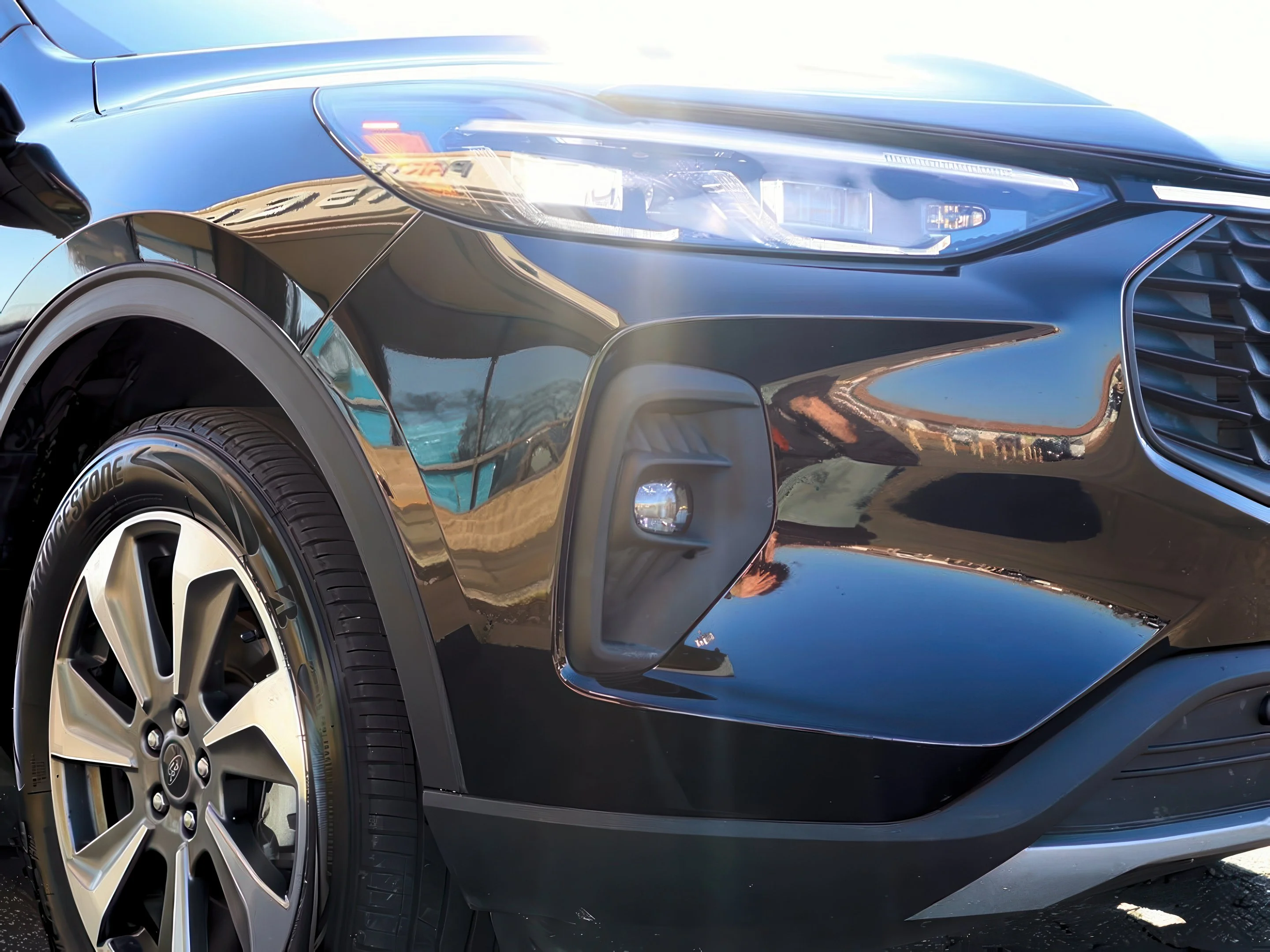 Used 2025 Agate Black Metallic Ford Platinum image 28