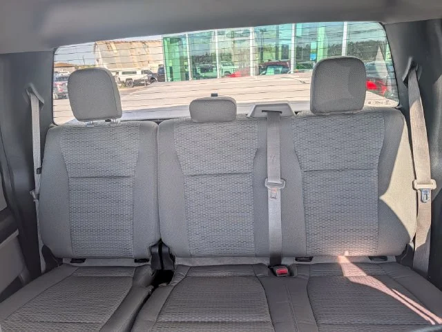 Used 2016  Ford XLT image 14