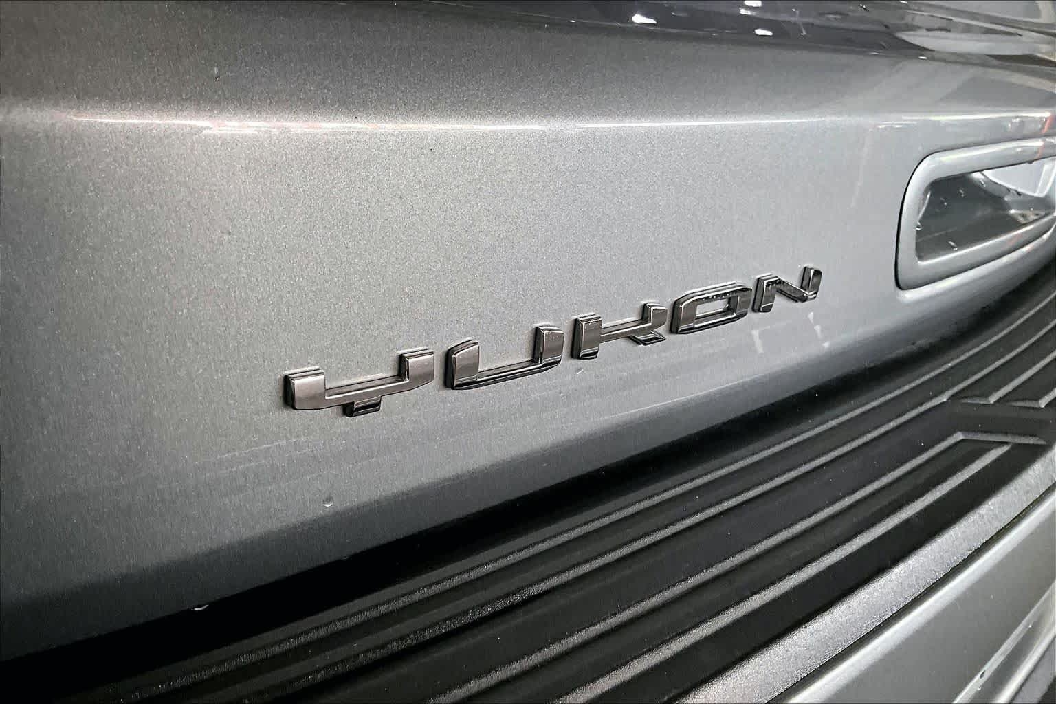 Used 2023 Sterling Metallic GMC Denali image 9