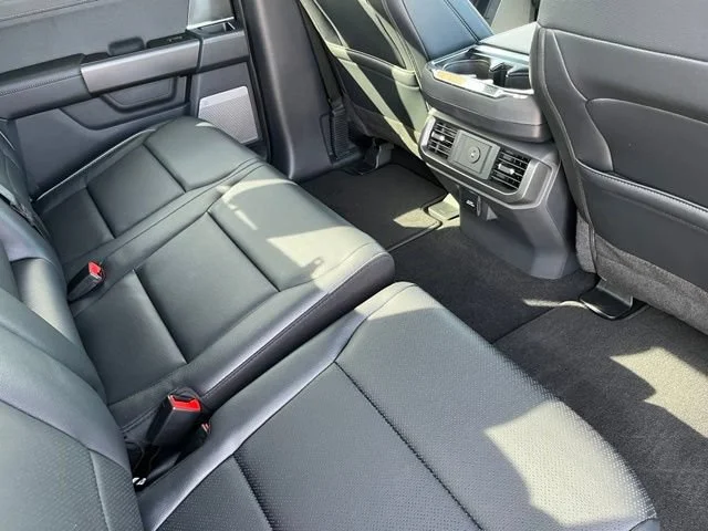 Used 2026 Black Ford LARIAT image 23