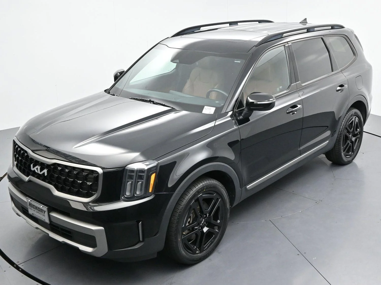 Used 2023 Ebony Black Kia EX X-Line image 38