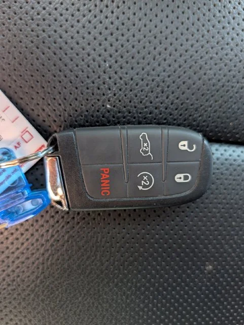 Used 2021 White Jeep Trailhawk image 29