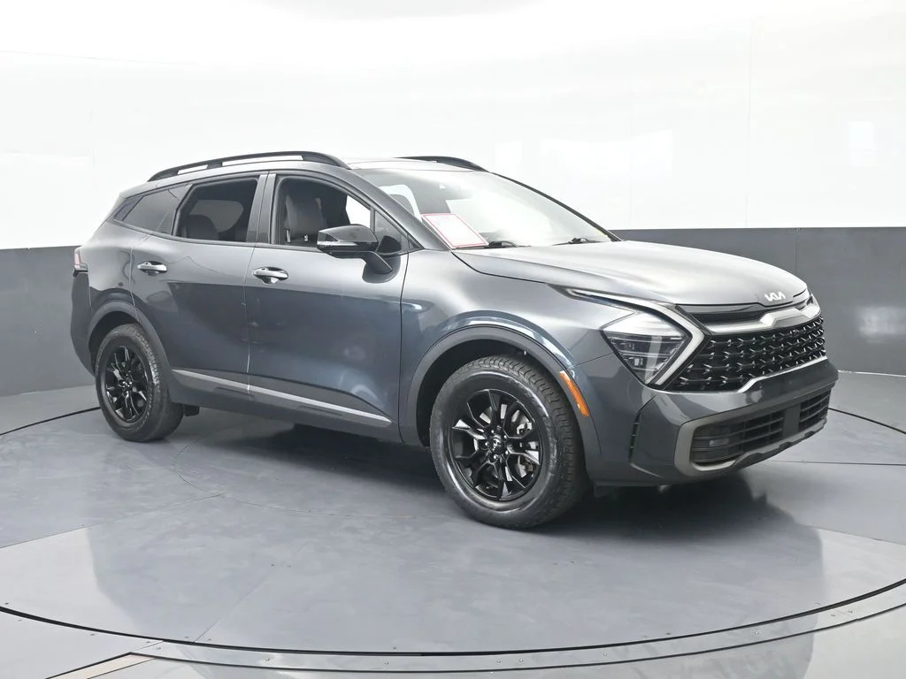 Used 2023 Gravity Gray Kia X-Pro Prestige image 8