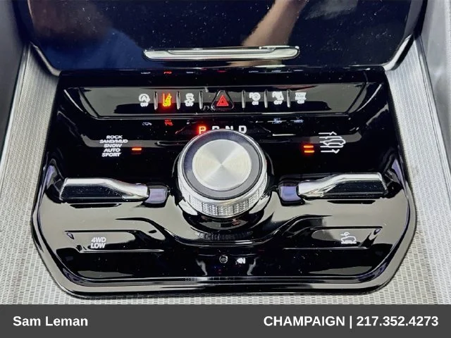 New 2027 Black Jeep  image 17