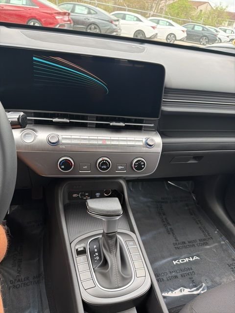 New 2026 Abyss Black Pearl Hyundai SE image 8