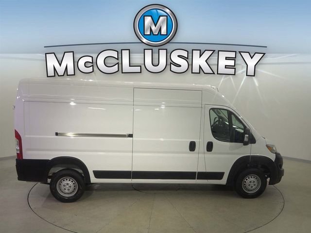 Used 2025 White Ram High Roof image 19