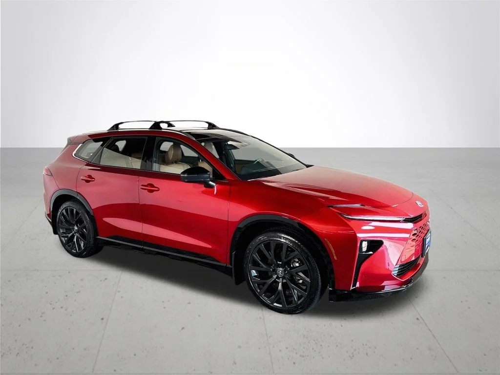 Used 2025 Red Toyota Limited image 4