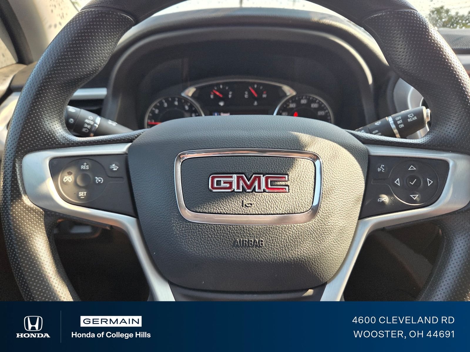 2023 GMC Acadia SLE - Photo 30