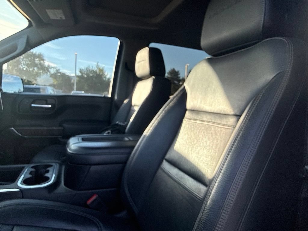 Used 2019 Onyx Black GMC Denali image 26