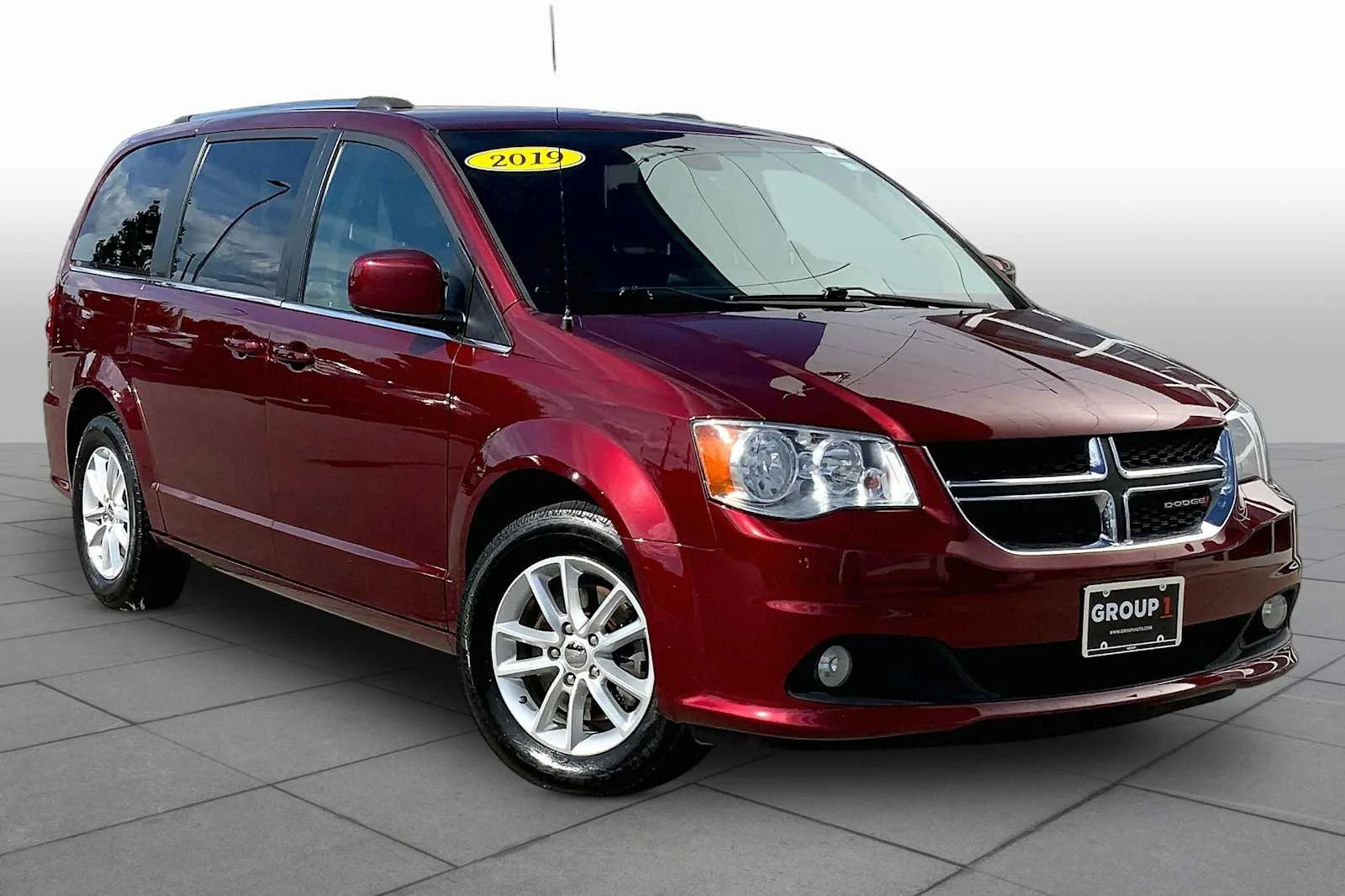 Pre-Owned 2019 Dodge Grand Caravan SXT