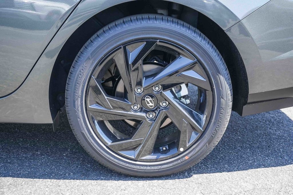 New 2026 Gray Hyundai SEL Sport image 9