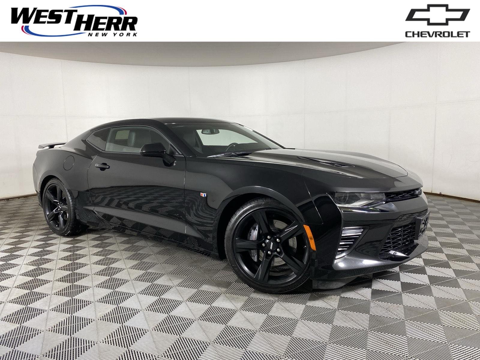 Used 2018 Black Chevrolet 2SS image 1