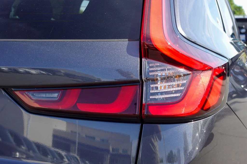 Used 2025 Meteorite Gray Metallic Honda EX image 6