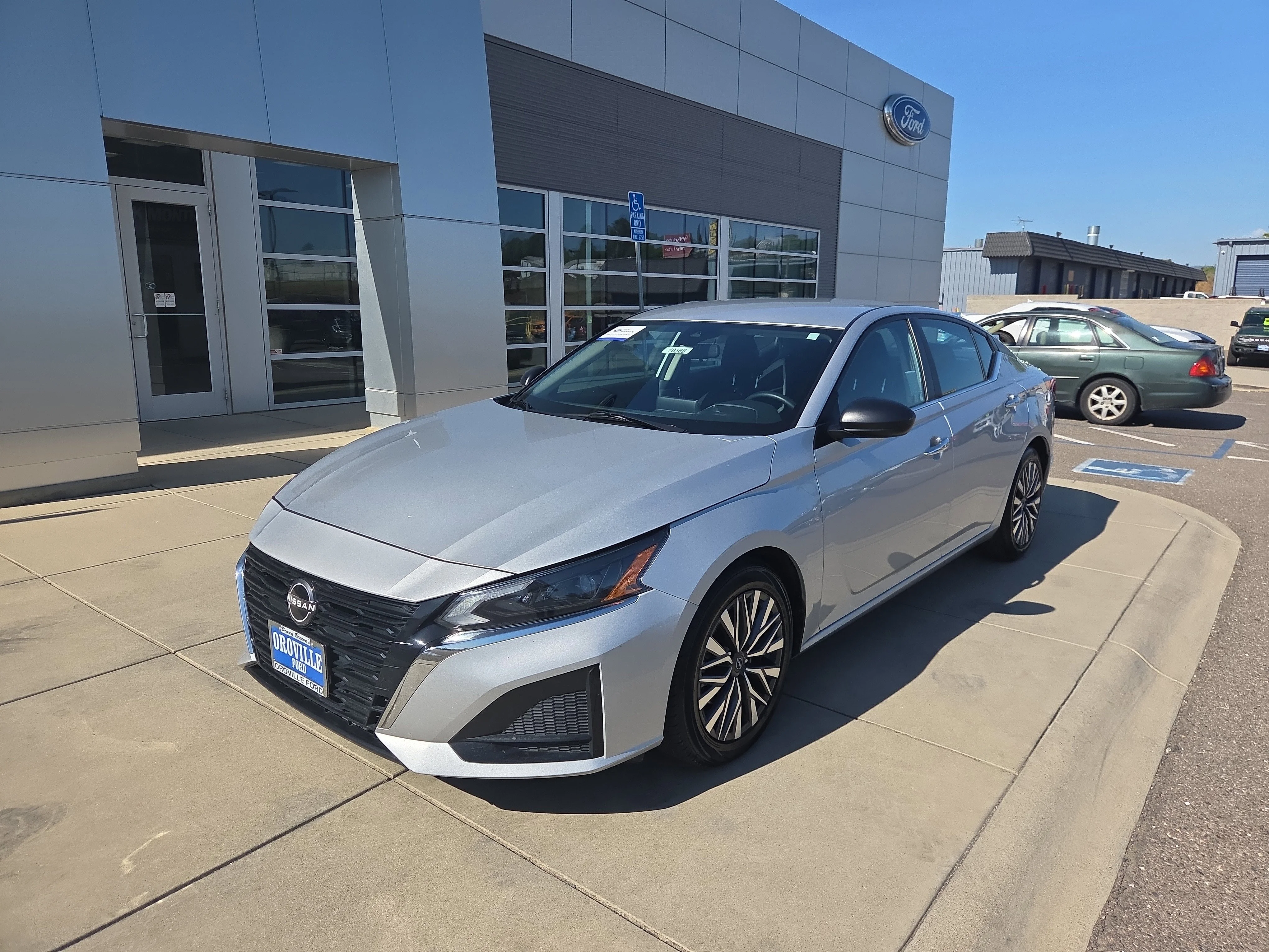 2024 Nissan Altima 2.5 SV's photo