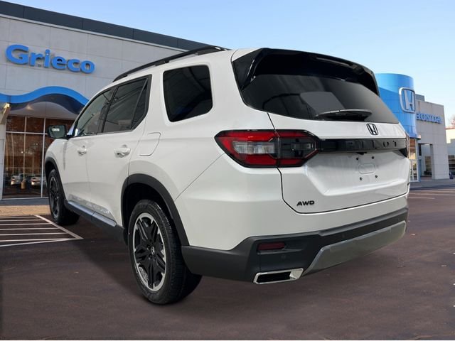 New 2026 Platinum White Pearl Honda Touring image 3