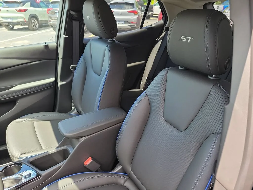 2026 Buick Encore GX Sport Touring - Photo 5