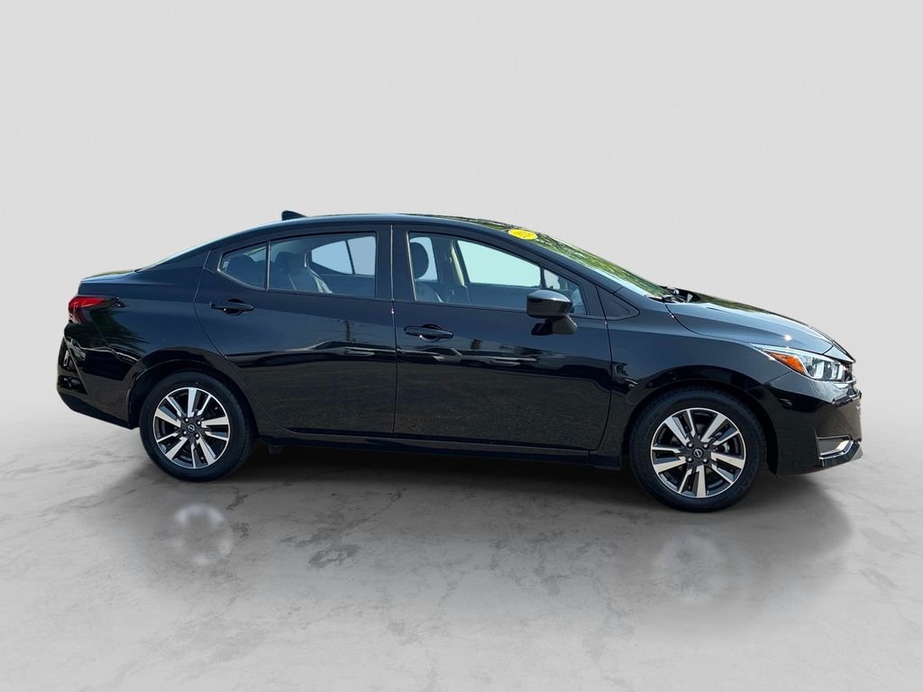 Used 2024 Black Nissan 1.6 SV image 8