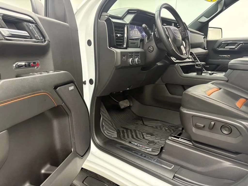 Used 2024 Summit White GMC AT4 image 15