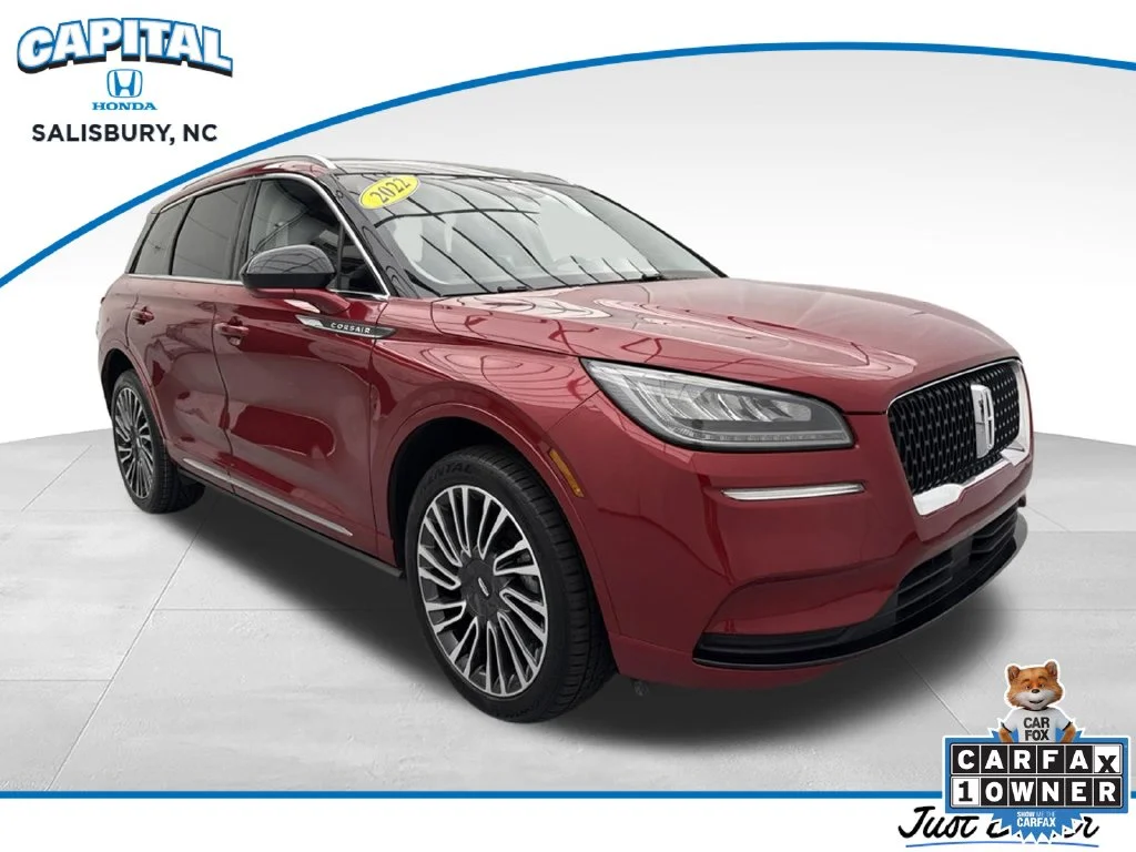 Used 2022 Red Lincoln Standard image 1