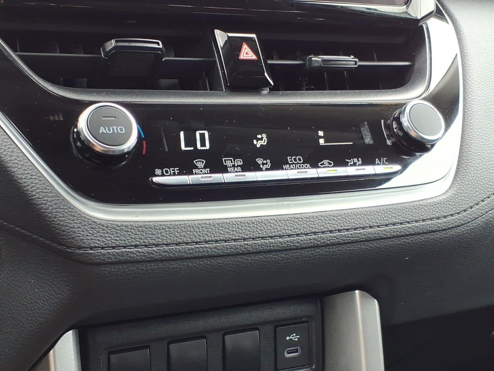 Used 2023 Wind Chill Pearl Toyota LE image 19