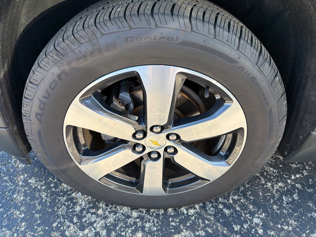Used 2020 Black Chevrolet 3LT image 12