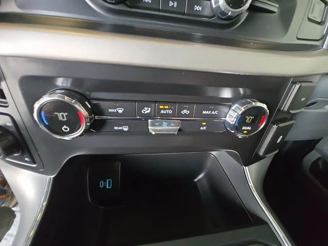 Used 2021 Gray Metallic Ford XLT image 17