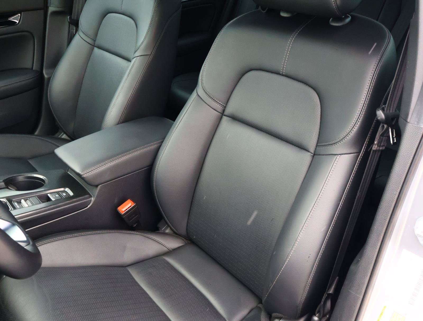 2025 Honda Civic Sport Touring - Photo 13