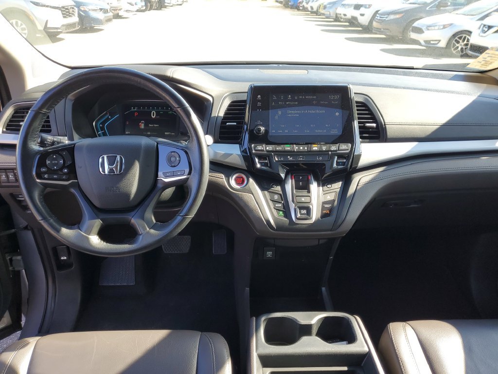 Certified Used 2020 Lunar Silver Metallic Honda EX-L image 17