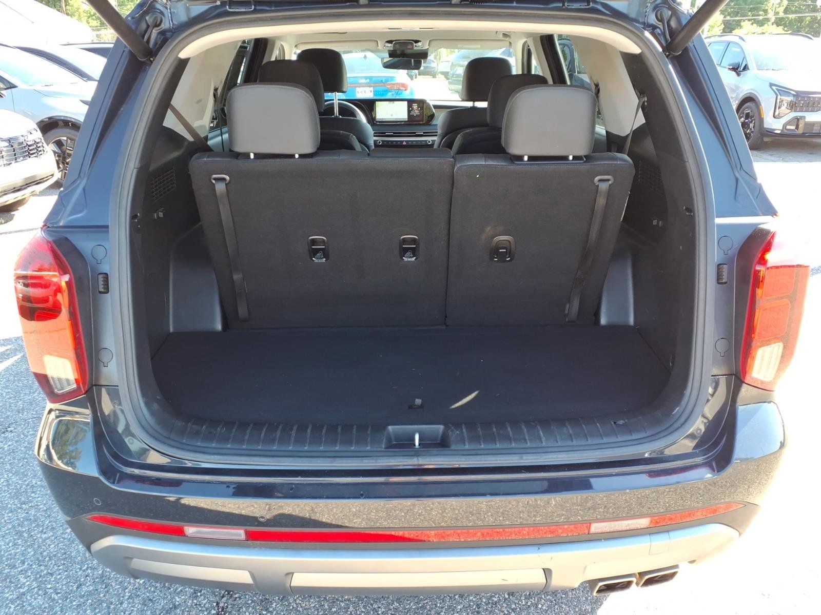 Used 2023 Moonlight Cloud Hyundai SEL image 20