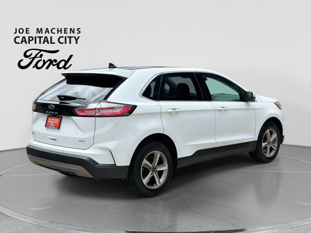 Used 2023 White Ford SEL image 5