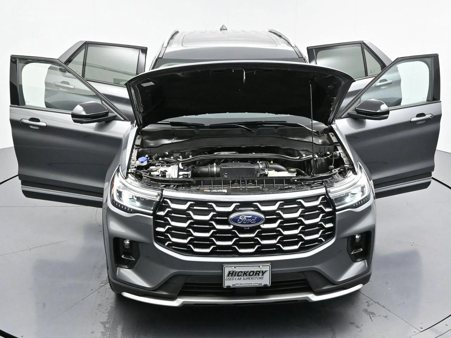 Used 2025 Carbonized Gray Ford Platinum image 44
