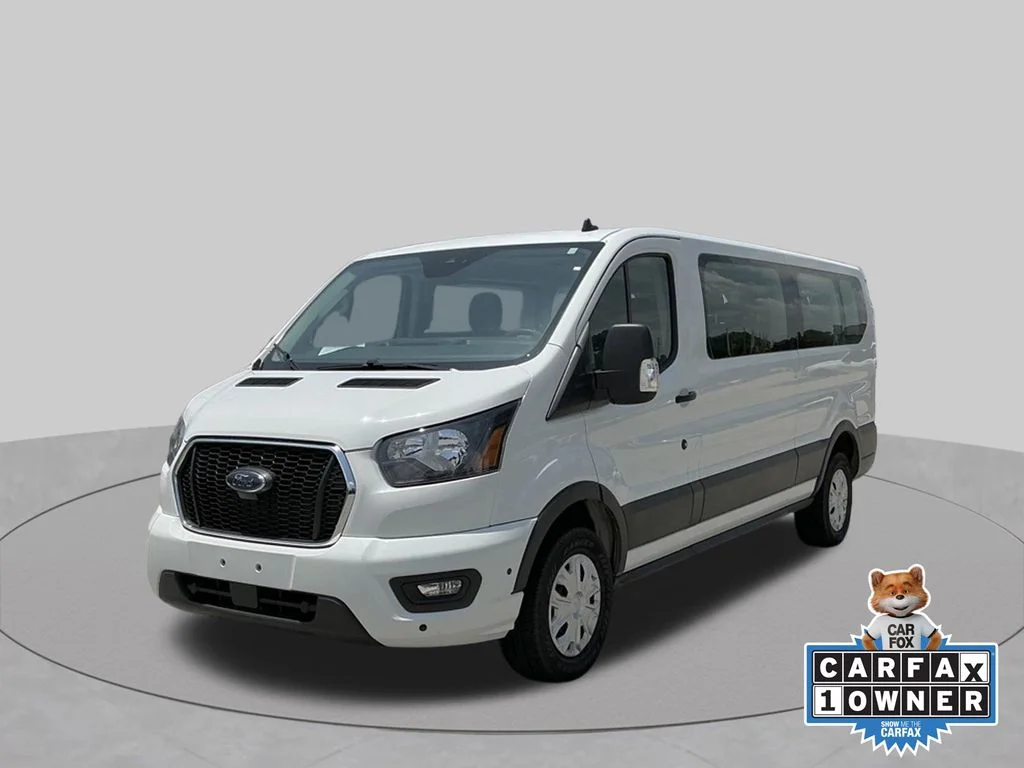 Used 2025 White Ford XLT image 1