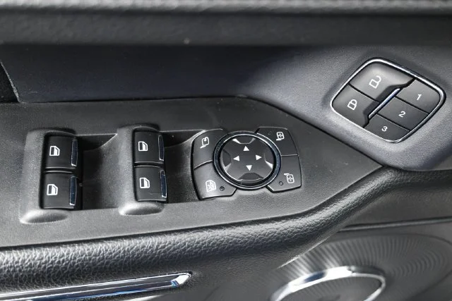 Used 2021 Iconic Silver Metallic Ford XLT image 12
