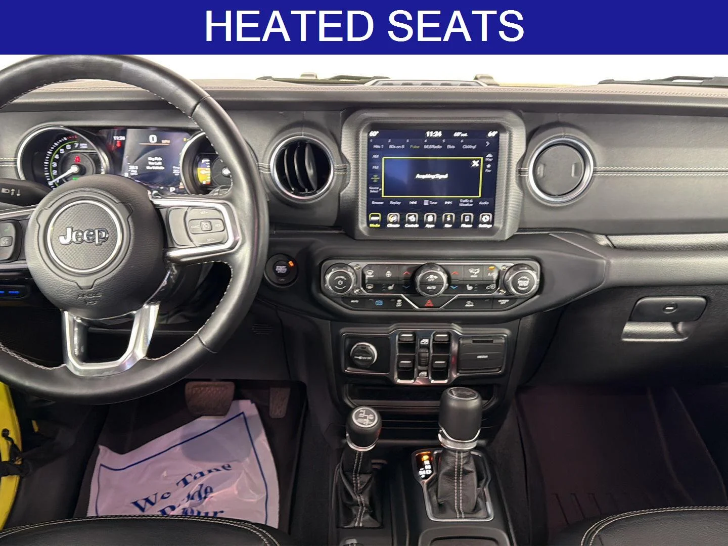 Used 2022 High Velocity Clearcoat Jeep Unlimited Sahara image 19