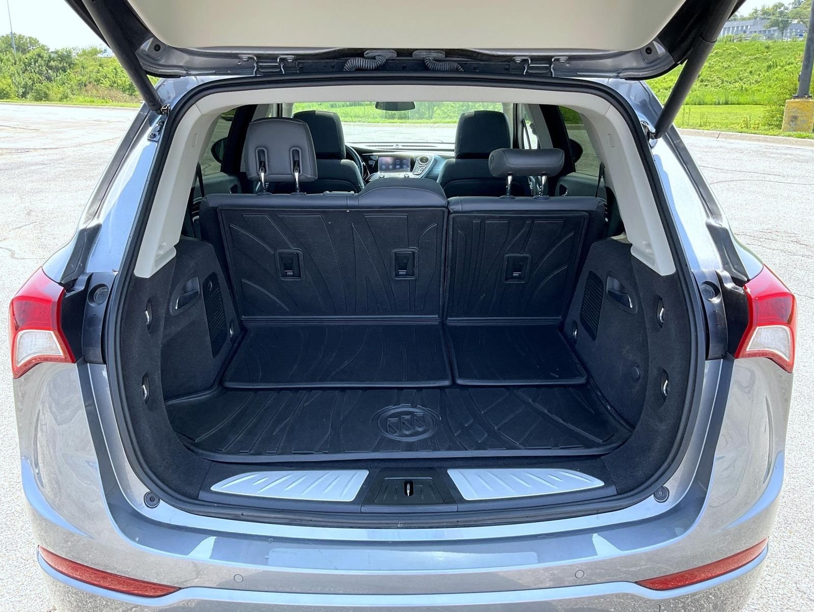 Used 2020 Gray Buick Premium II image 21