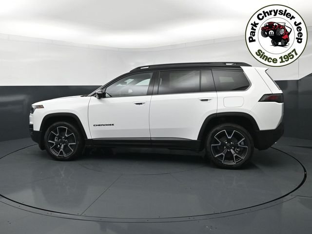 New 2026 Bright White Clear-Coat Exterior Paint Jeep Overland image 3