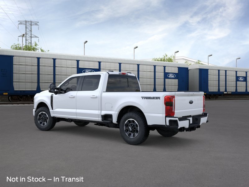 New 2026 Star White Metallic Tri-Coat Ford LARIAT image 4