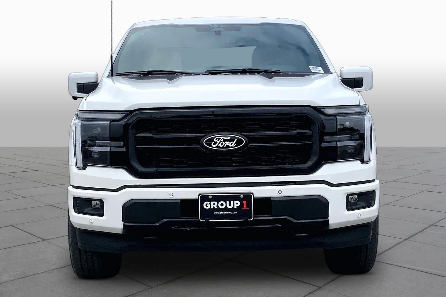 New 2026 Star White Metallic Tri-Coat Ford Lariat® image 3