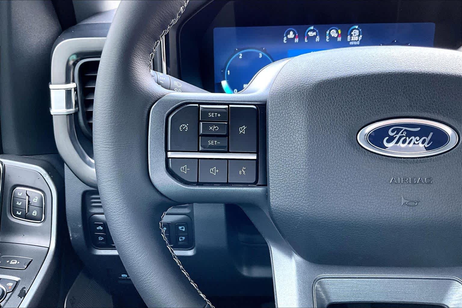 2025 Ford F-250 Super Duty Lariat - Photo 47