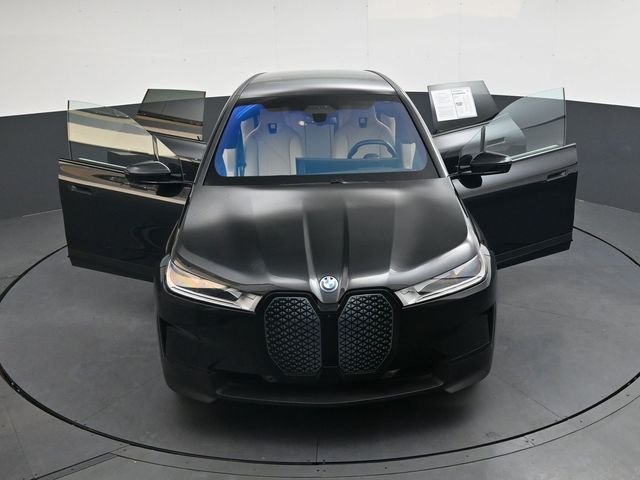 Used 2024 Black BMW xDrive50 image 39