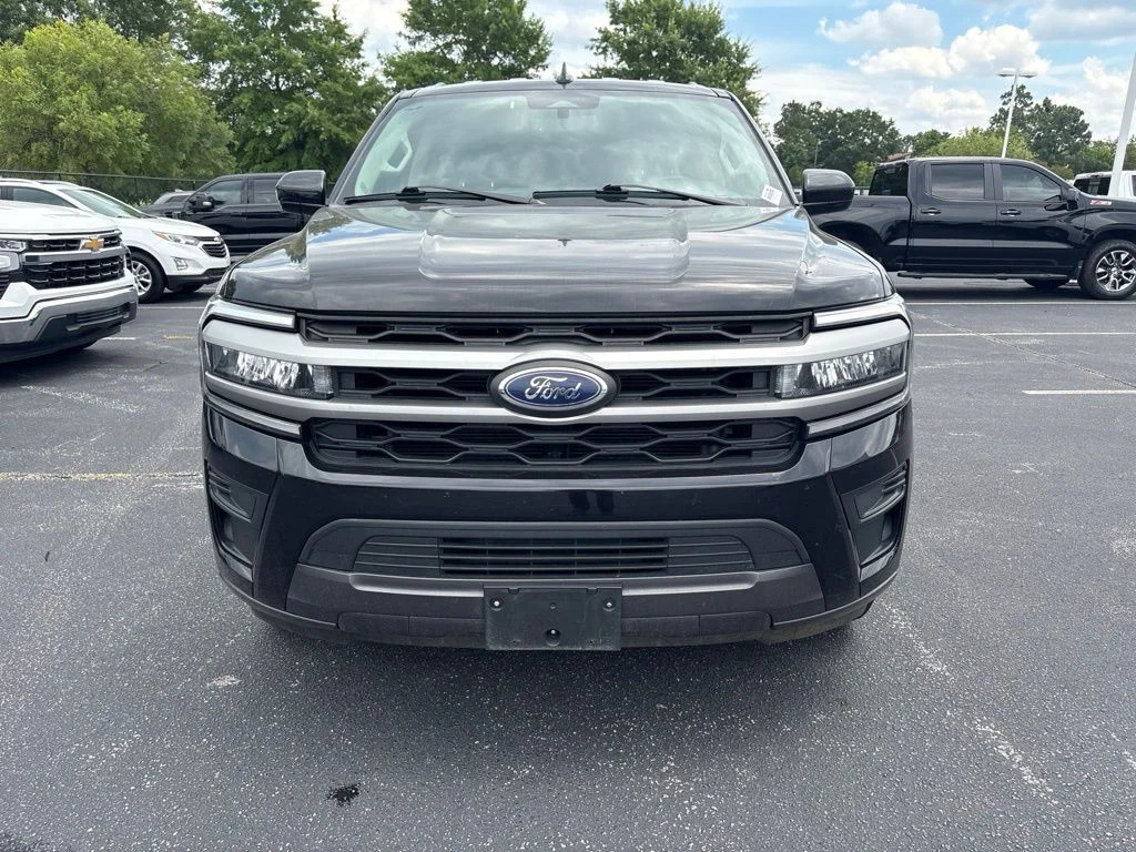 Used 2024 Black Ford XLT image 8